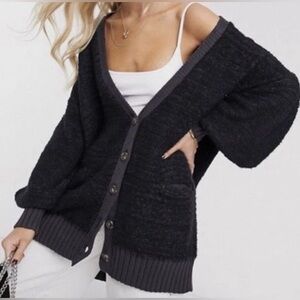 Free People Snow Drop Cardigan Oversized Sweater Sz XS Grannycore Preppy Grunge